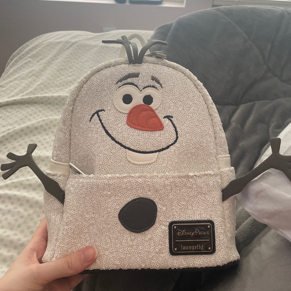 Loungefly Olaf